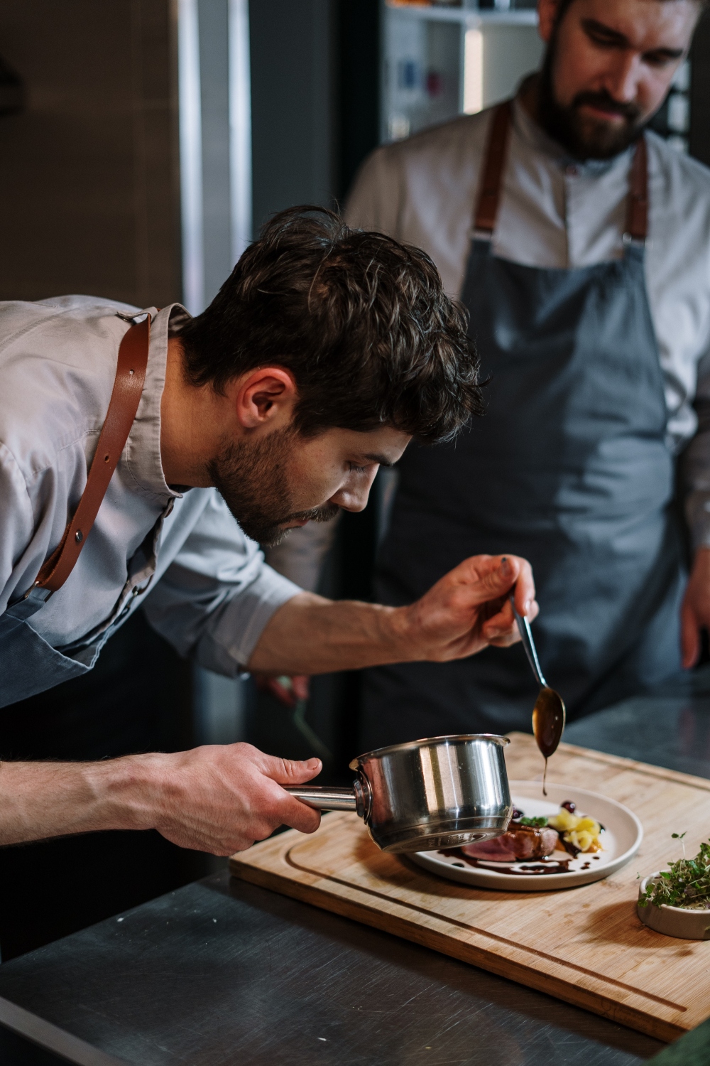 Advance your career in food safety supervision with our Level 3 e-learning course. Get certified, master crucial skills, and boost your professional prospects.